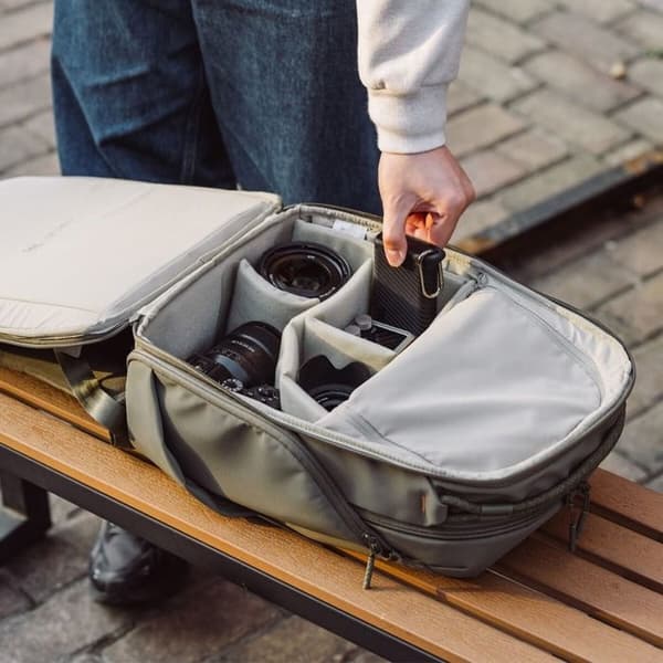Rygsæk - PGYTECH - OneGo Lite Backpack 16L - Sort - Modulerbare rum - Vandafvisende