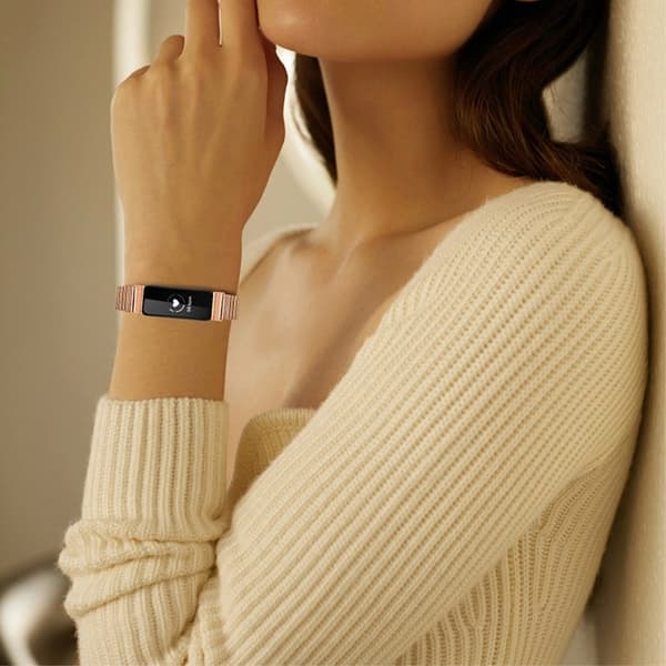 Stilig klokkerem i rustfritt stål til Fitbit Inspire 2 - Rose Gull