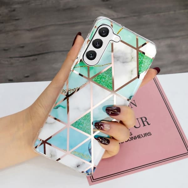 Deco Samsung Galaxy S23 Plus Etui - Electroplated Green / Hvid Marmor