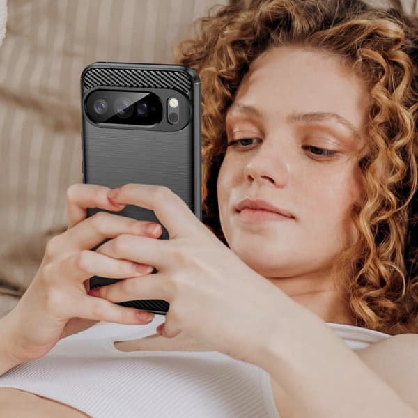 Carbon Flex Google Pixel 10 Pro XL kotelot - Musta