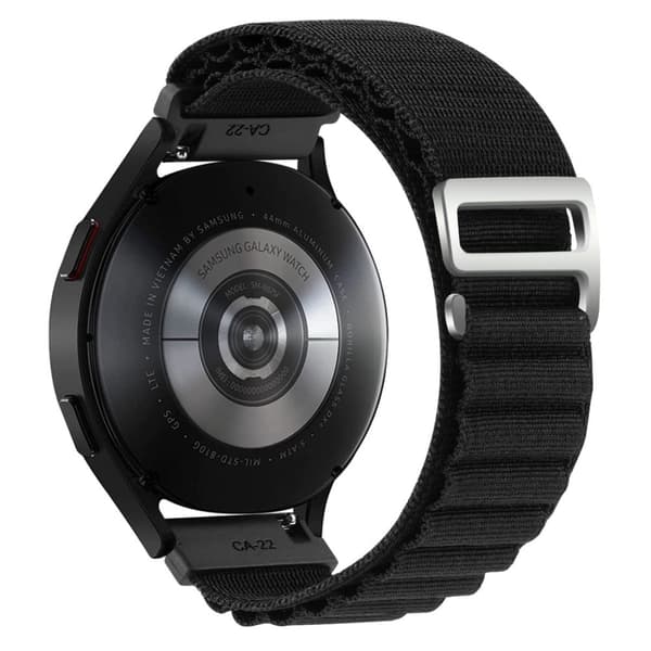18mm Universal nylon kellohihna - Musta