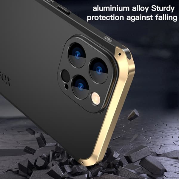 ELEMENT BOX Metallramme Slim Case for iPhone 15 - Svart / Gull