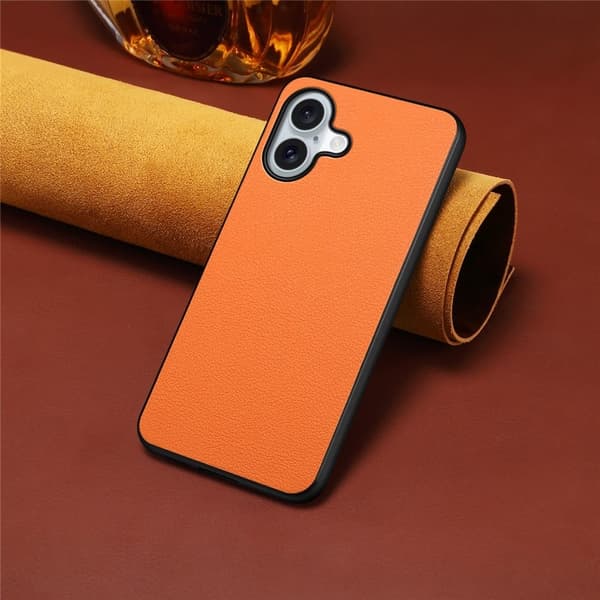 Matt og elegant iPhone 17-deksel med struktur - Oransje