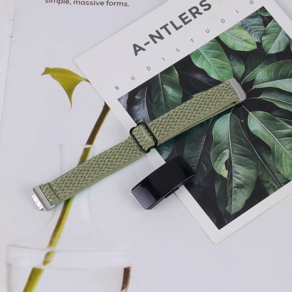 Fitbit Inspire 3 vävd nylonrem - Militärgrön