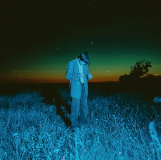 Isak Benjamin - Never Look Down (LP)