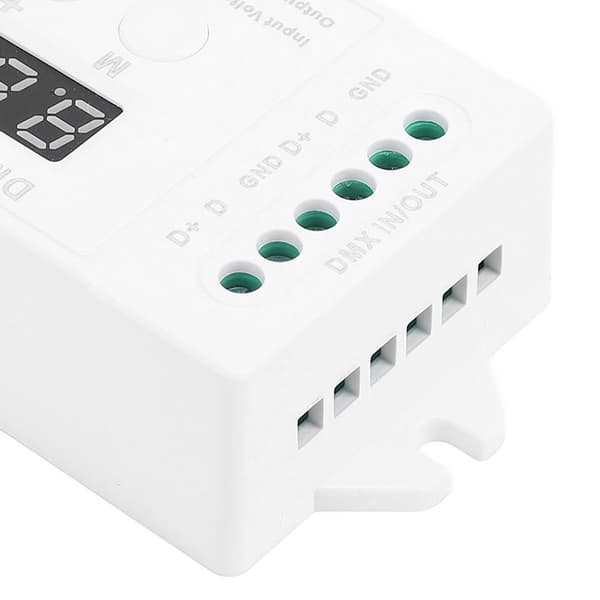 Mini 4CH Digital Display Decoder 15 Inbyggda Effekter DC9 till 24V Dekoderkontroller för RGBW LED-lampor