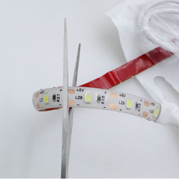 5V 6500K 12in LED Strip Light Kit US-stik 110-240V