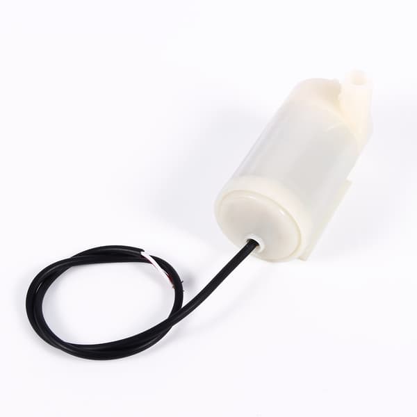 Mini dränkbar vattenpump DC 3-4,5V 100L/H Tyst horisontell akvariefiskpump