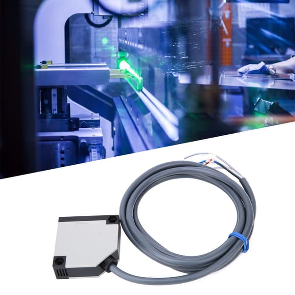 E3Jk DS30M1 Fotoelektrisk Sensor, Diffus Reflekterende Afbryder, 300mm Rækkevidde, IP65, 12-240V AC/DC