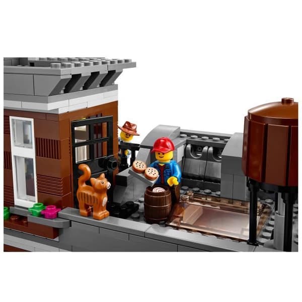 LEGO® CREATOR 10246 Tutkijan Toimisto