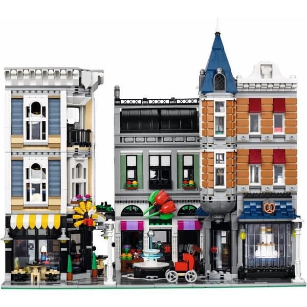 LEGO® CREATOR 10255 Assembly Square