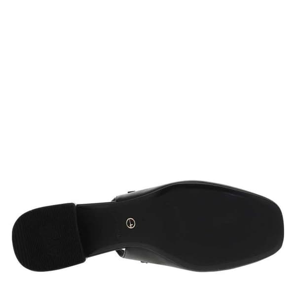 Medium off-heel pumps