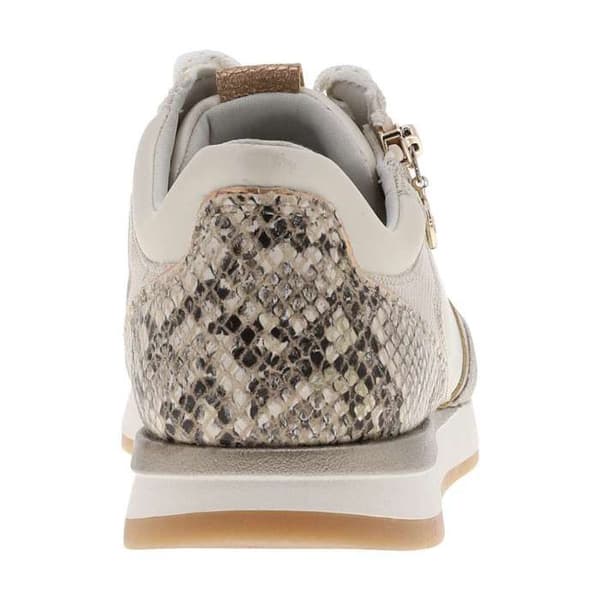 Sneakers med platt klack