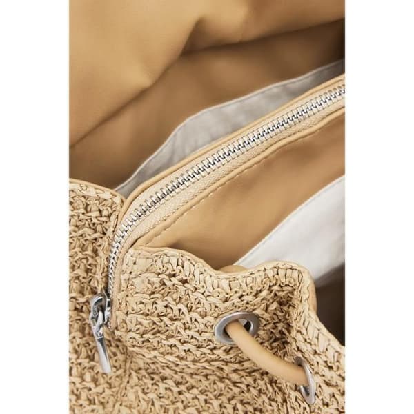 Ryggsäck - DESIGUAL - Half Logo Luena - Raffia beige - Lätt & rymlig - Vadderade axelremmar