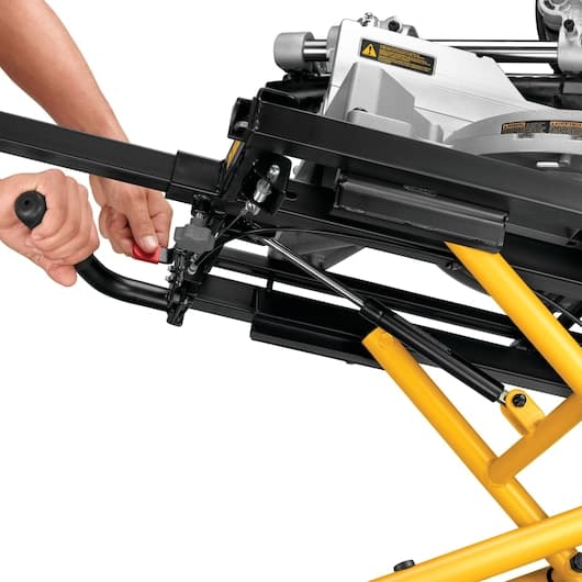 DeWALT Rullande benstativ för geringssåg DE7260-XJ
