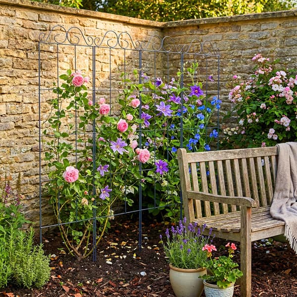 Trellis sæt 116x30x0,5 cm sort stål, Kodustaar