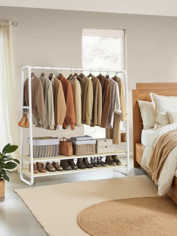 Klesstativ 45x138x160 cm Beige Stål