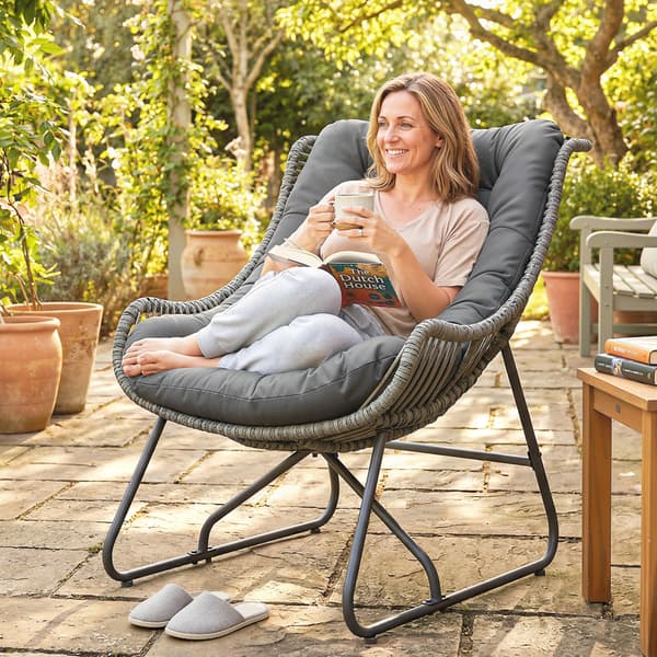 Lænestol 75x101x90 cm Mørkegrå Rattan