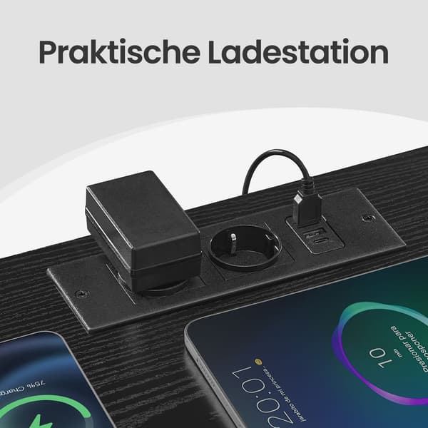 Natskab med LED-belysning og opladningsstation