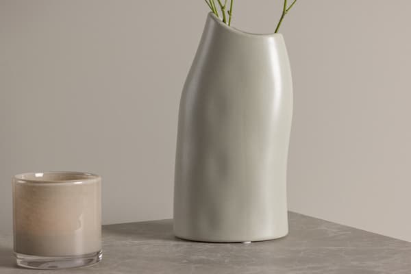 Vase, Ernst, 23x12x9 cm, Lysegrå