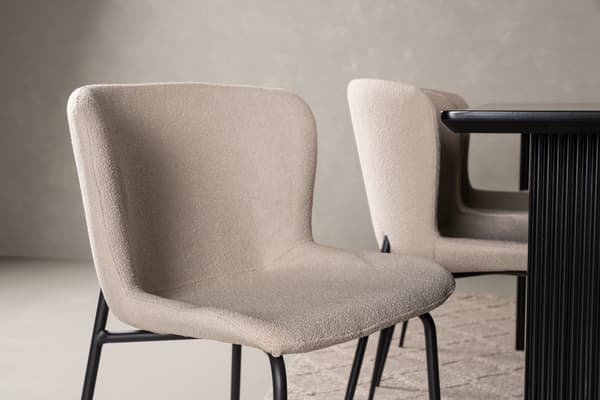 Spisebord og stol sæt Vail og Modesto sort og beige MDF og boucle