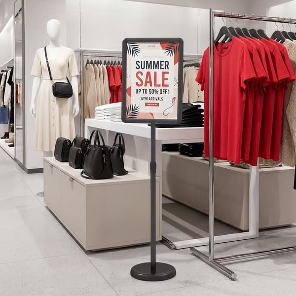 Informationsstander 2 stk 87–137 cm sort