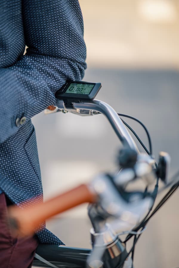 Elektrisk cykel Oolter Eke M grå färg