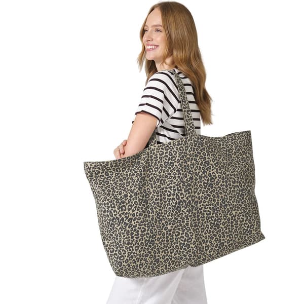 Westford Mill Leopardmönstrad Canvas Oversized 35L Tygväska