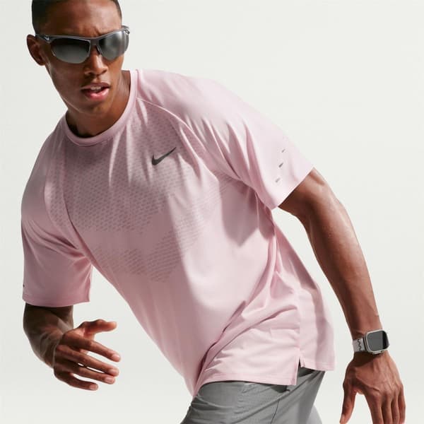 Nike Miesten Stride T-paita