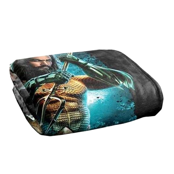 Aquaman Soft Trident Blanket