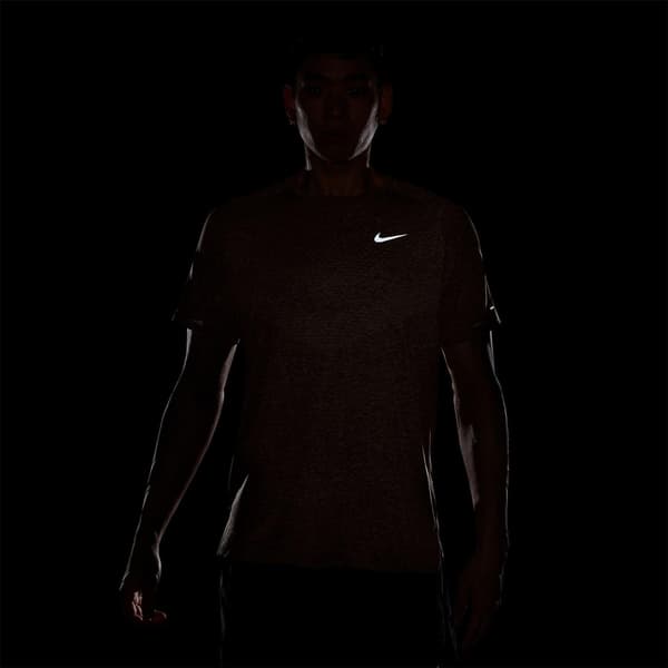 Nike Miesten Stride T-paita