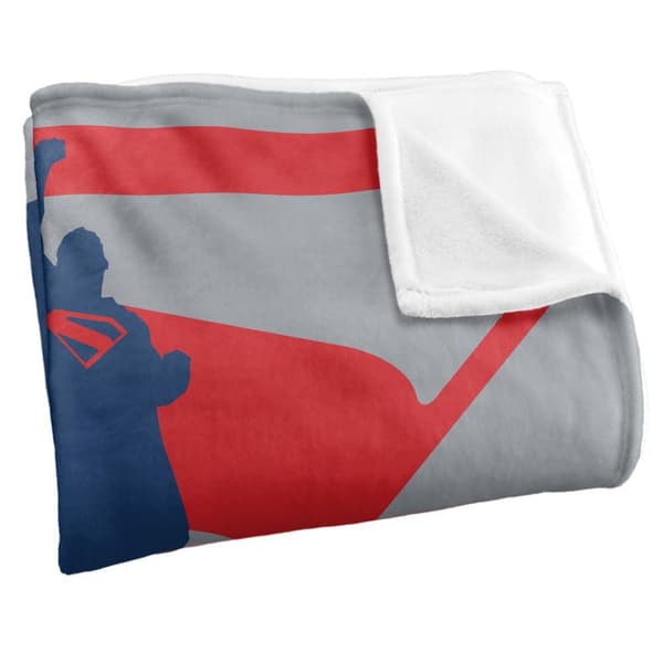 Superman 2025 Flight Soft Touch Logo Blanket