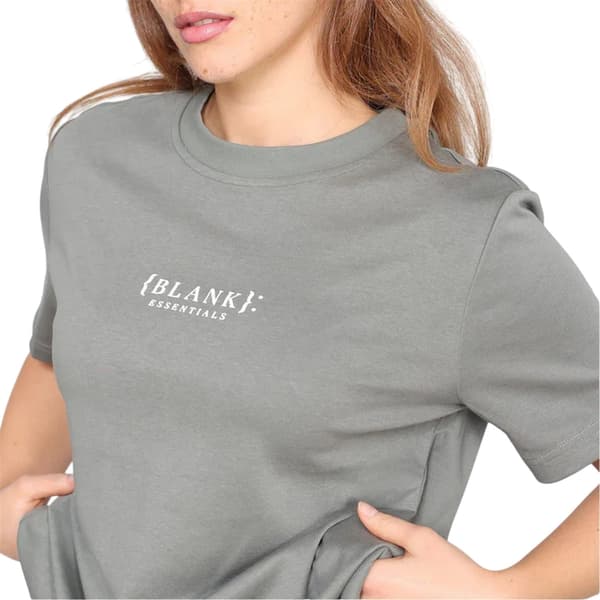 Blank Essentials T-shirt med logotyp för damer