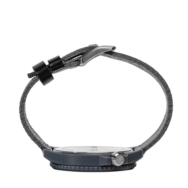 Columbia Herrklocka i Nylon, Analog