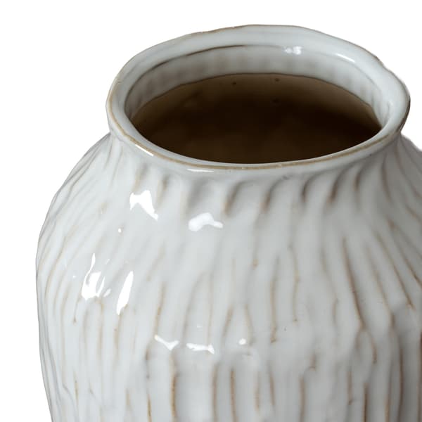 Hill Interiors Numa Ople Vas