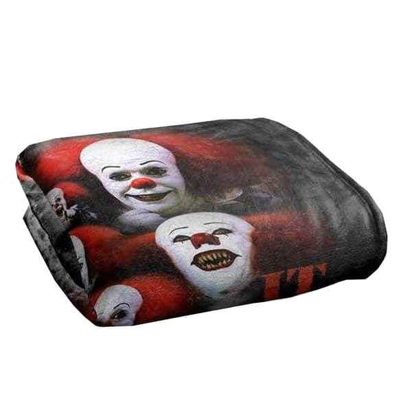 It Pennywise 1990 Faces Soft Touch Blanket