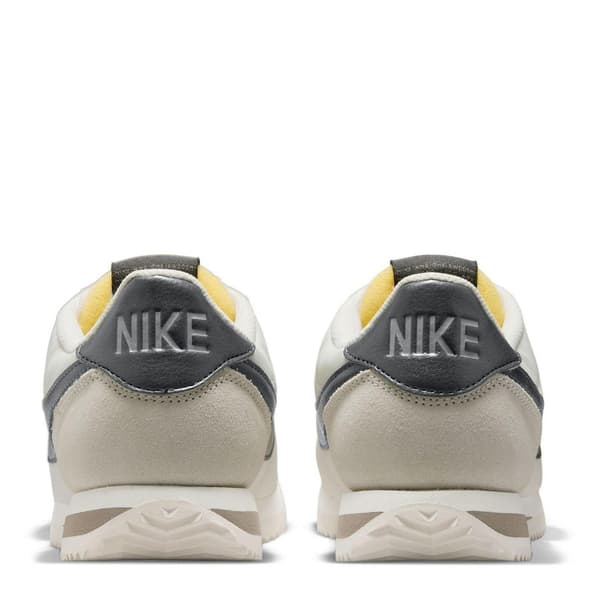 Nike Cortez Suede Träningsskor för dam