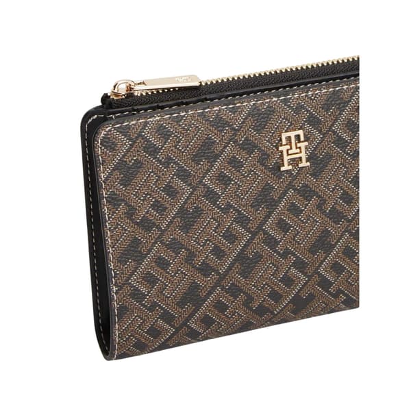 Tommy Hilfiger Monogram Purse