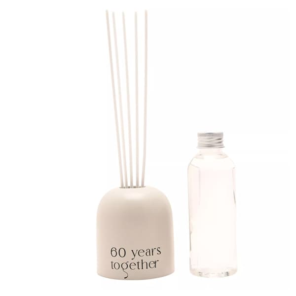 Amore-diffuuseri - 60 vuotta yhdessä