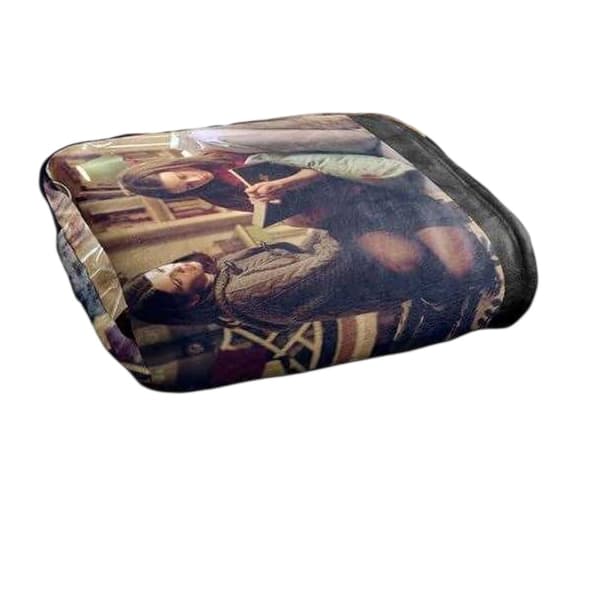 Gilmore Girls Soft Touch Reading Throw