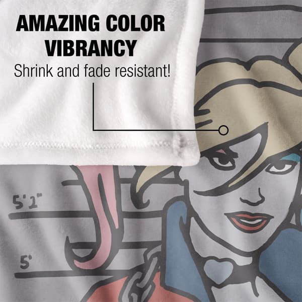 Batman Line Up Harley Quinn -viltti