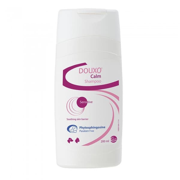 Douxo Calm flydende shampoo til hunde og katte