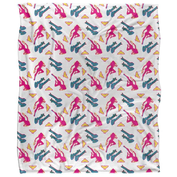 Wonder Woman Silky Patterned Supersoft Blanket