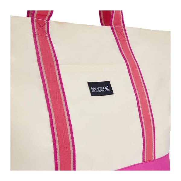 Regatta Boulder Beach Tote Bag