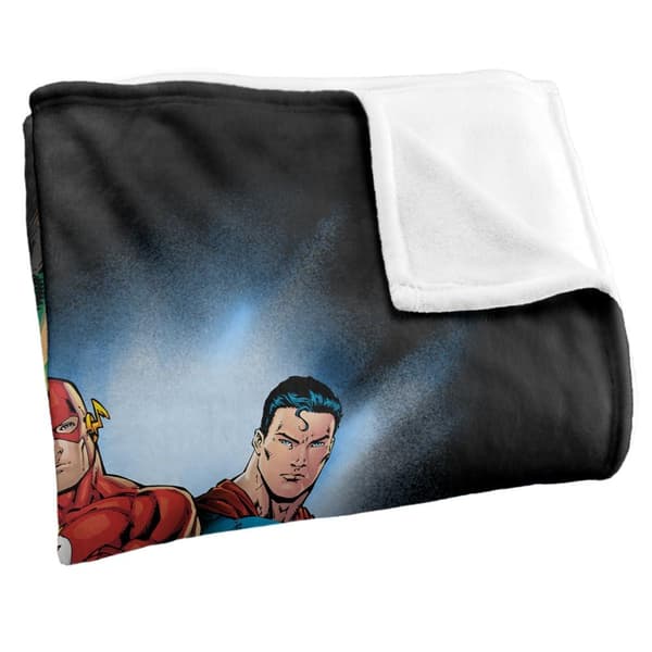 JLA Heroes Lightweight Soft Touch Blanket