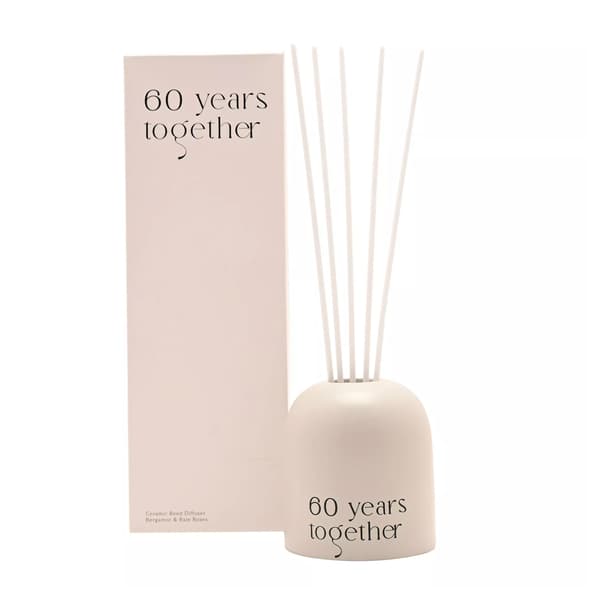 Amore-diffuuseri - 60 vuotta yhdessä
