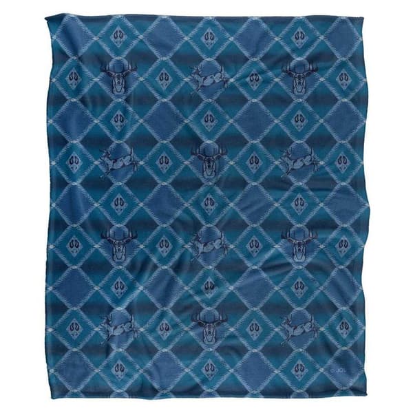 JQ Licensing Silky Deer Hunting Supersoft Blanket