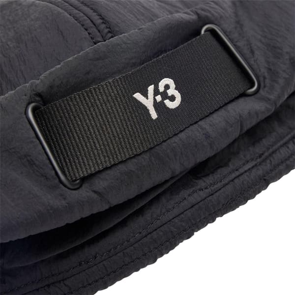 Y-3 Unisex Vuxen Vadderad Mössa