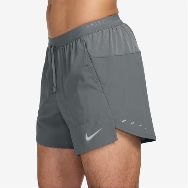 Nike Stride Löparshorts för Herr