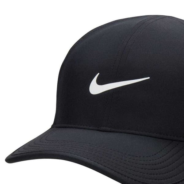 Nike kaareva lippalakki
